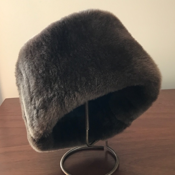 HANDMADE Accessories - LUXURY SHEARED MINK PILL BOX HAT